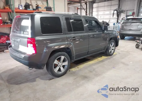 2017 Jeep Patriot High Altitude Fwd из США, поврежденный, VIN 1C4NJPFA5HD118545